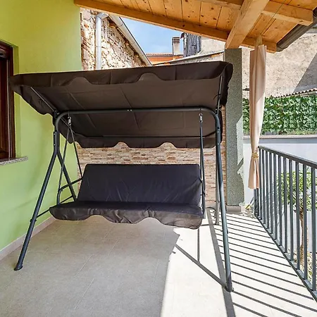 Amazing In Sikici With Wifi Holiday home *