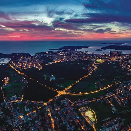 Будинок відпочинку Amazing In Sikici With Wifi *